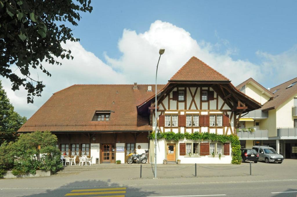 Gasthof Buhl Hotel Schwarzenburg Exterior photo